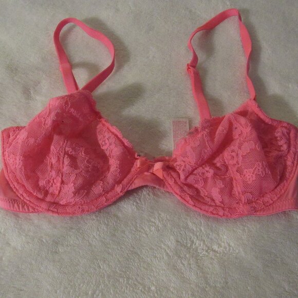 Victoria's Secret Pink Lace Unlined Demi Bra  32C - Picture 1 of 6